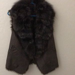 BCBG MAXAZRIA ALEX SHEARLING VEST